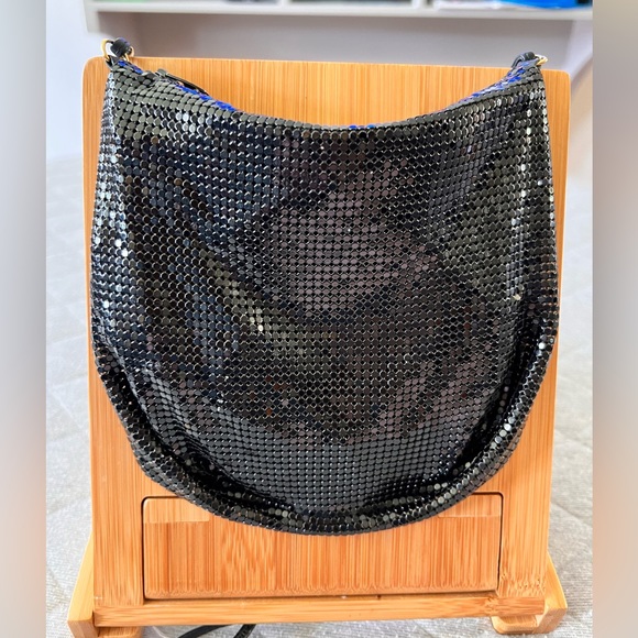 WHITING & DAVIS Black Mesh Crossbody Evening Bag Made in USA 1985 - Picture 2 of 5